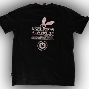 Ariana Grande Dangerous Woman Tour tee NWOT